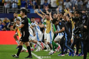  轮椅网球公开赛落幕，残奥冠军卫冕展现坚韧精神  