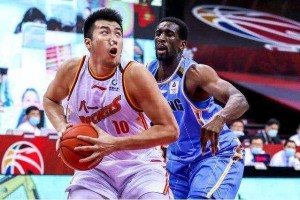  新秀控卫首秀惊艳，关键抢断锁定胜局