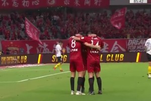  布斯塔决胜盘突然发力，连赢六局锁定胜局