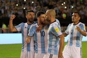  梅西领衔阿根廷队强势晋级美洲杯决赛圈