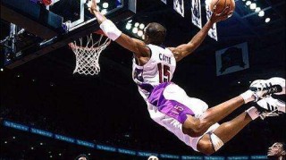  公牛拉文空中作业暴扣点燃全场