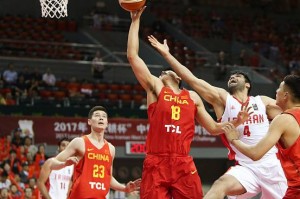  青训小将替补建功，绝杀球点燃主场