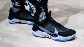  篮球鞋科技革新，新款战靴助力球员弹跳