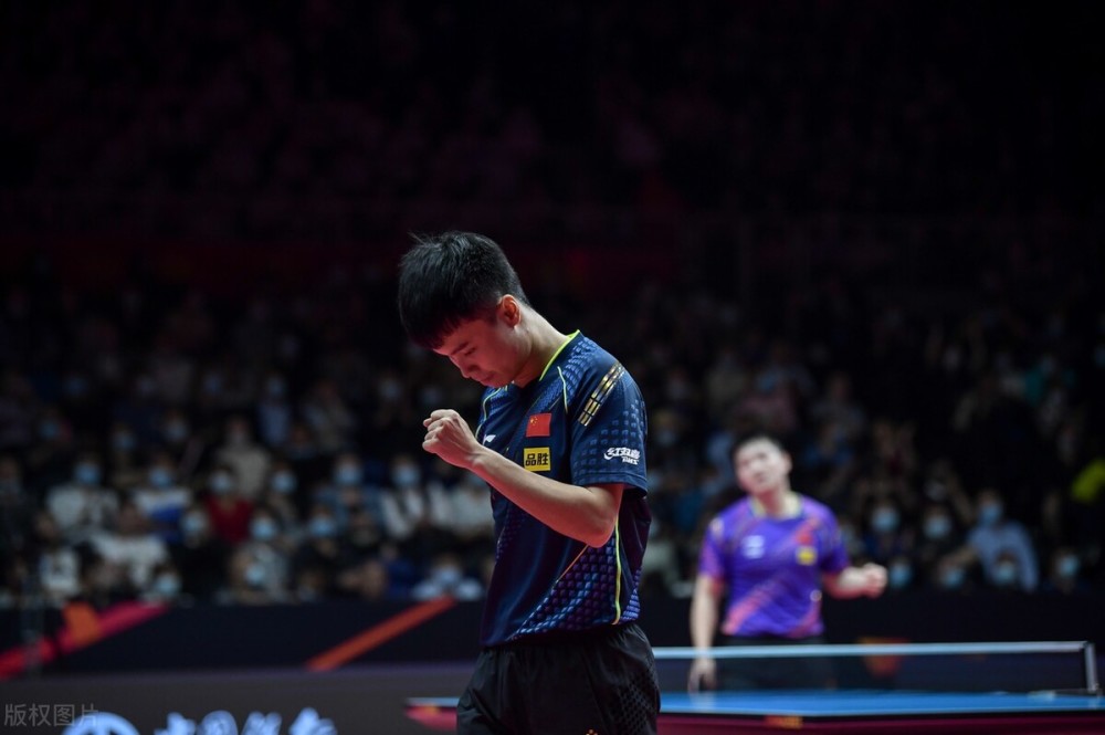  天才少年横空出世，打破最年轻进球纪录